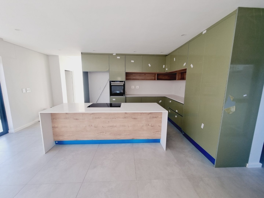 4 Bedroom Property for Sale in Sandown Western Cape